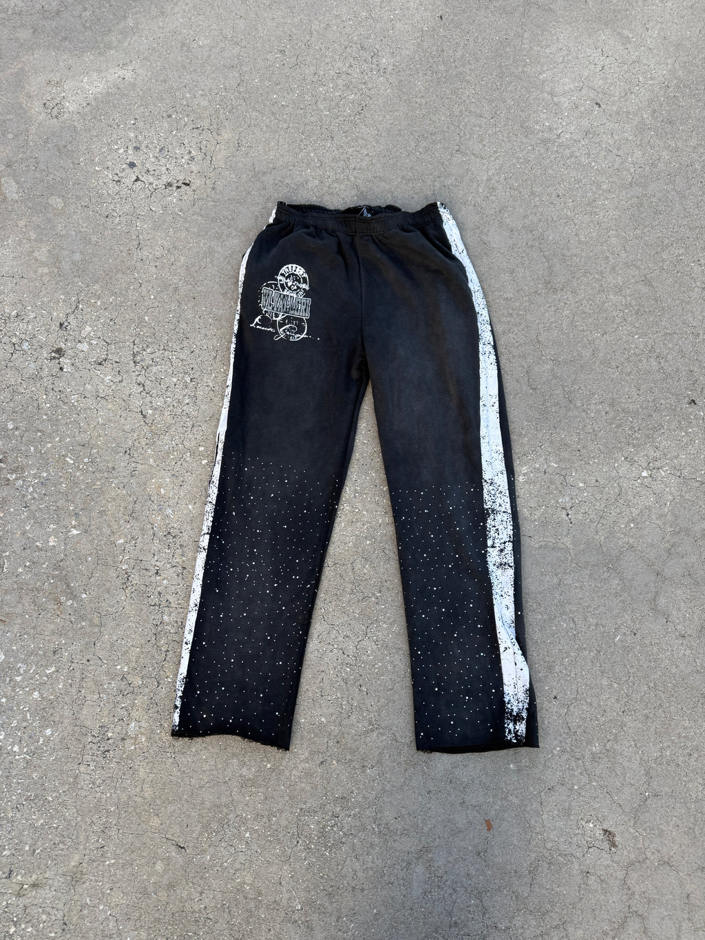 Black Cold Stones Pants