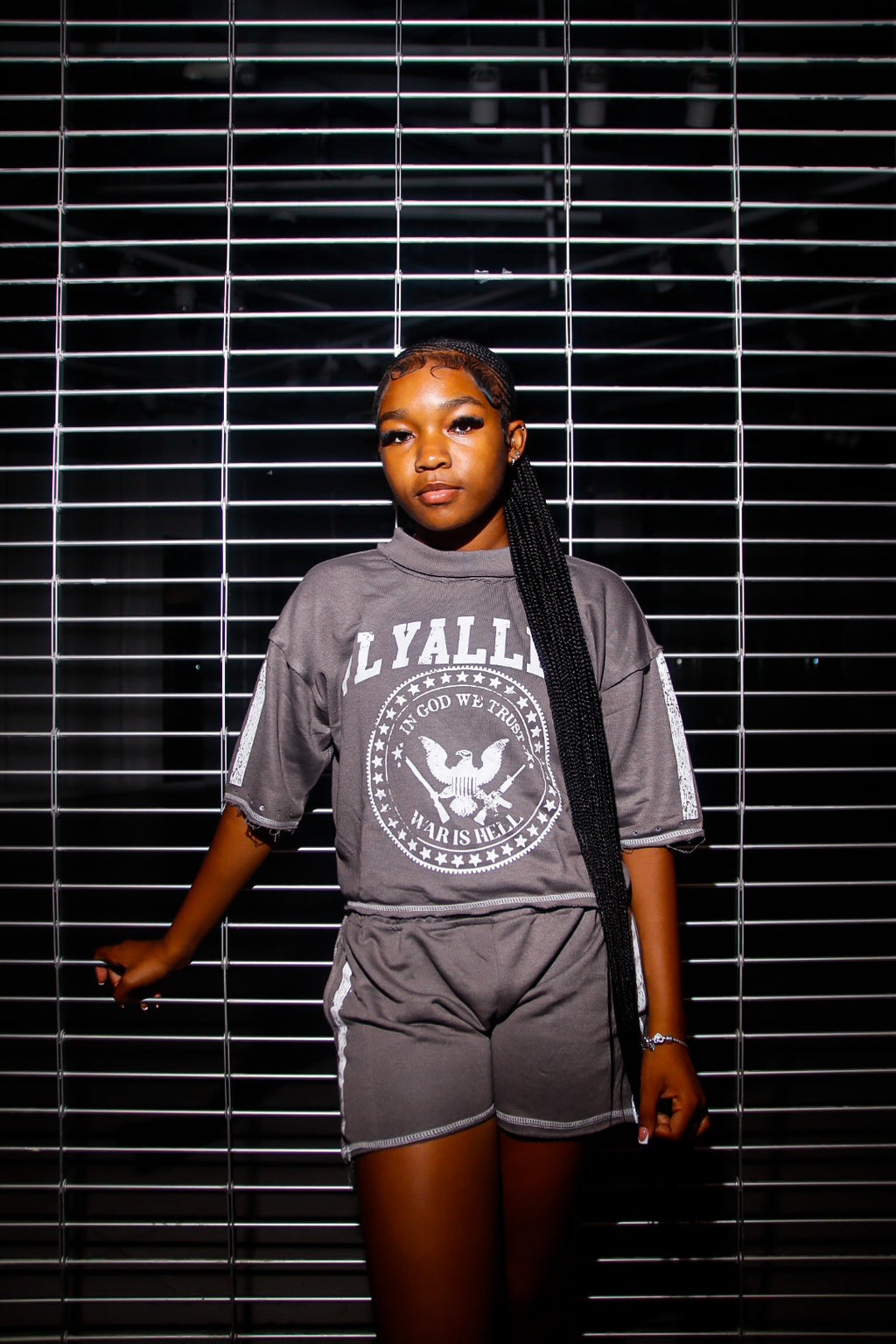 WAR IS HELL” SET GRAY (Women)