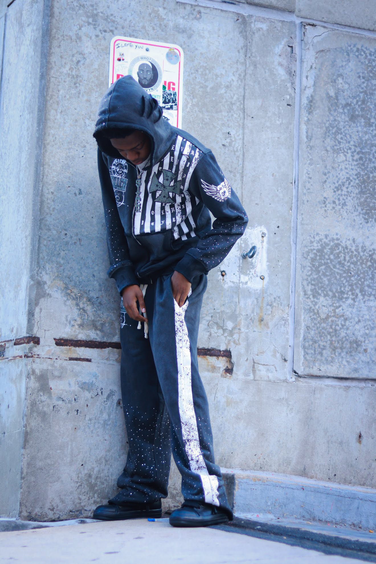 Black Cold Stones Pants