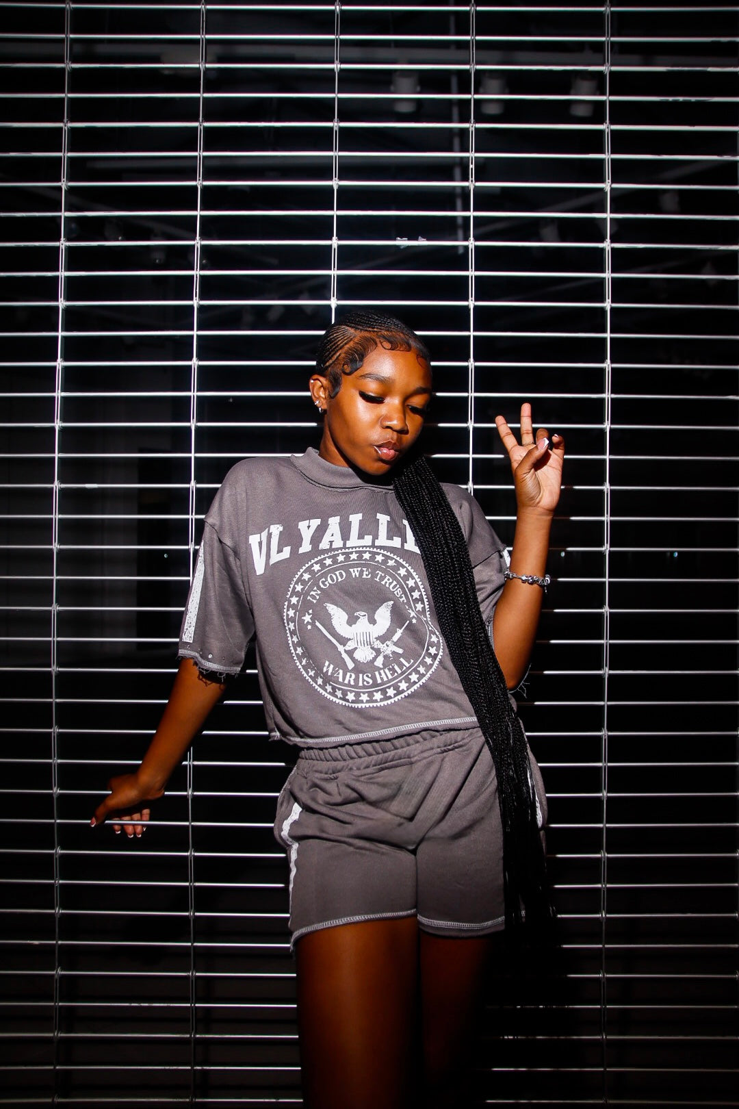 WAR IS HELL” SET GRAY (Women)