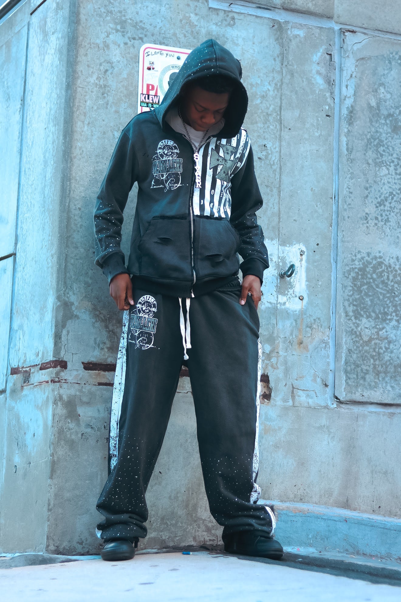 Black Cold Stones Pants