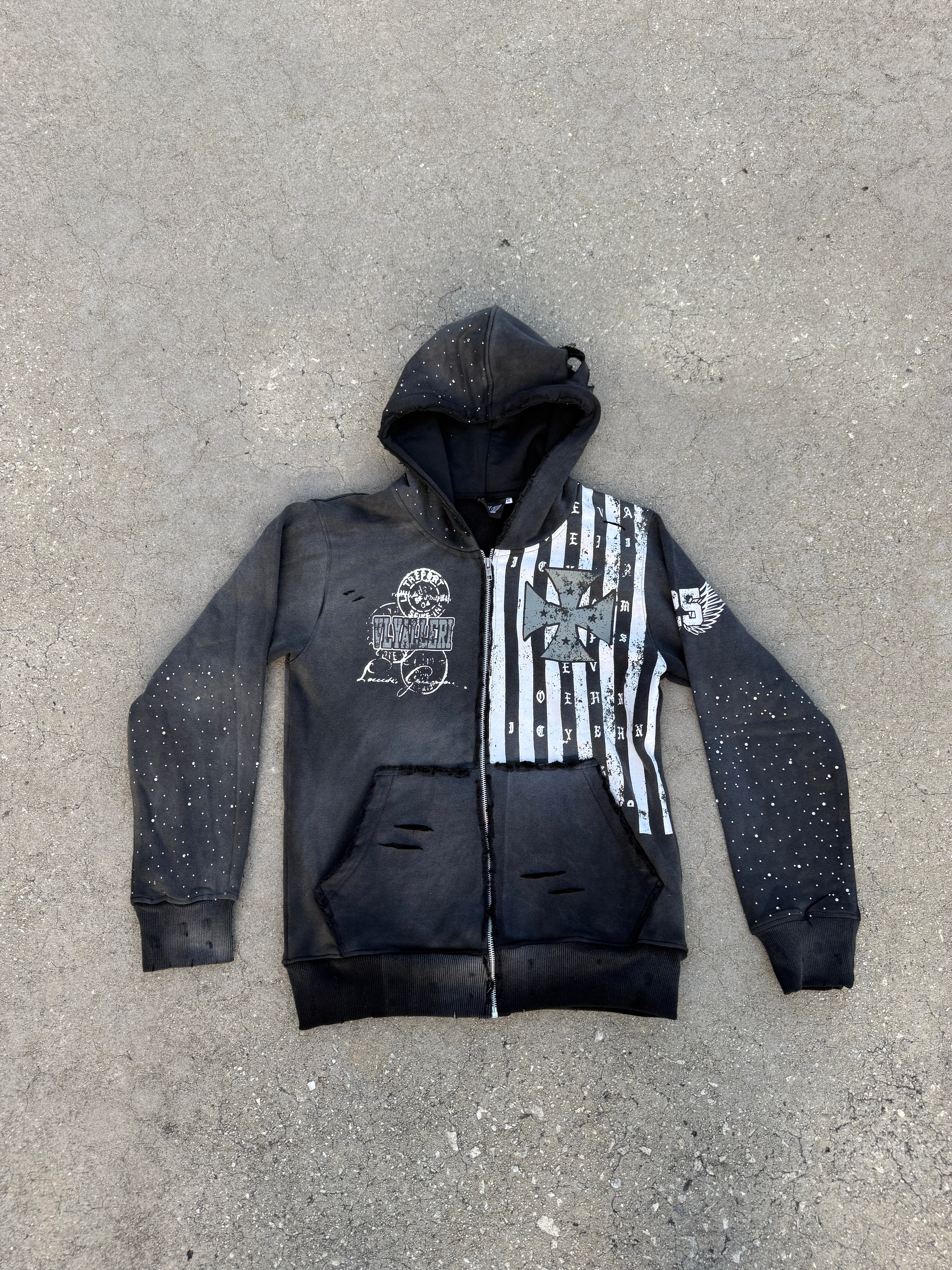 Black Cold Stones Zip Up – Vlyalleri